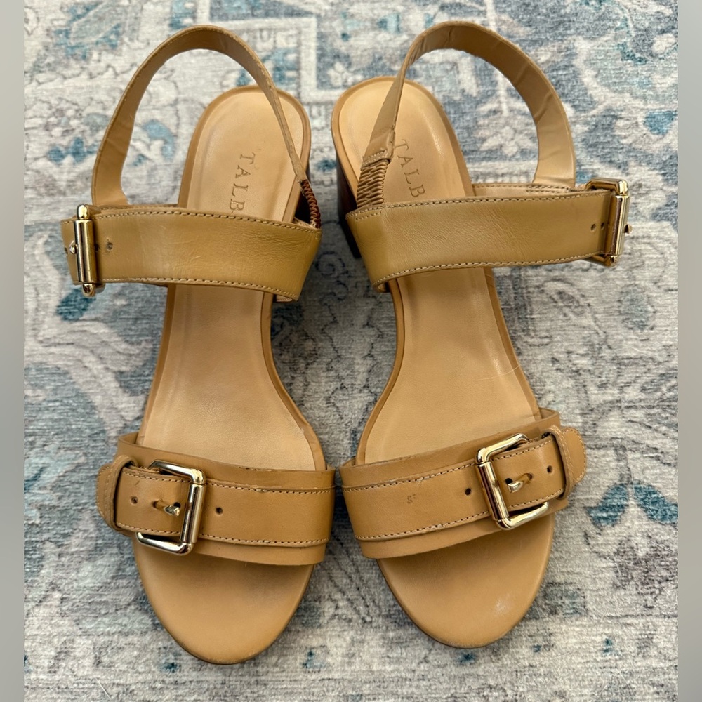 Talbots Tan Sandals with Chunky Wood Heel and Ankle Buckle Strap Classic Luxury - Picture 3 of 6